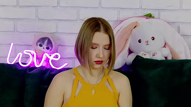 LiliLinn online show from 03.05.25