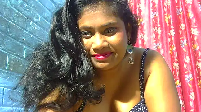 Snapshot of sexy_roma chatting on 12.03.24 sexy roma online show from 12.03.24