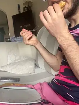 Snapshot of EE123458 chatting on 09.23.25 EE123458 online show from 09.23.25