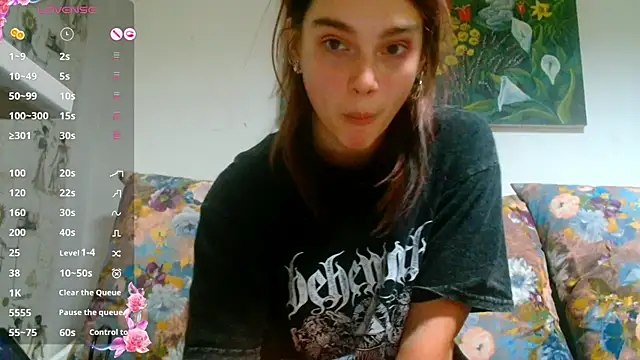 Snapshot of Sophie_Bell chatting on 12.11.24 Sophie Bell online show from 12.11.24