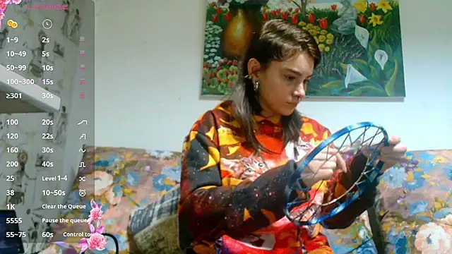 Snapshot of Sophie_Bell chatting on 12.29.24 Sophie Bell online show from 12.29.24