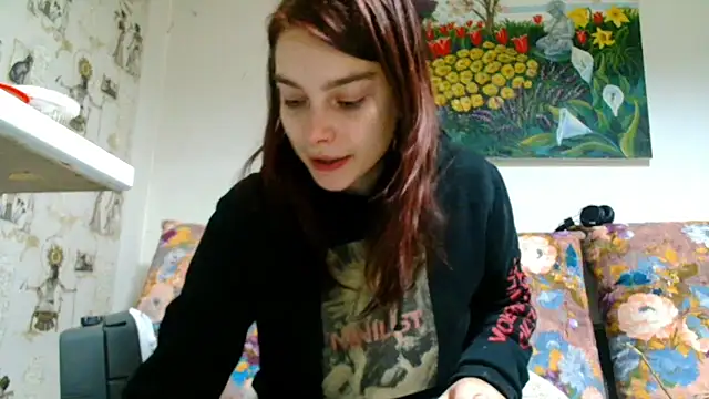 Snapshot of Sophie_Bell chatting on 02.26.25 Sophie Bell online show from 02.26.25