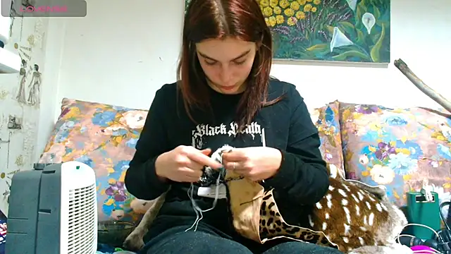 Snapshot of Sophie_Bell chatting on 03.14.25 Sophie Bell online show from 03.14.25