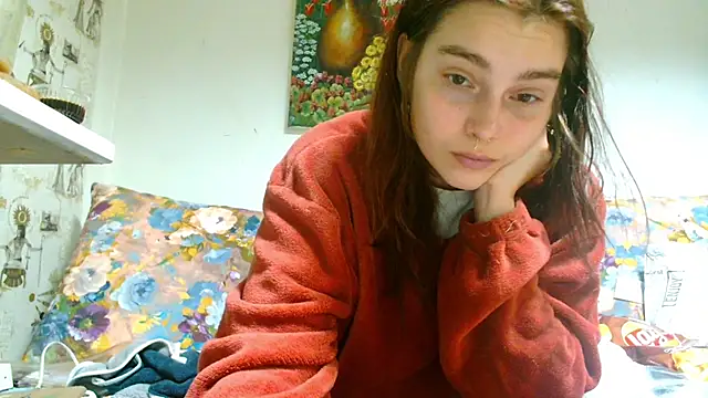 Snapshot of Sophie_Bell chatting on 03.16.25 Sophie Bell online show from 03.16.25