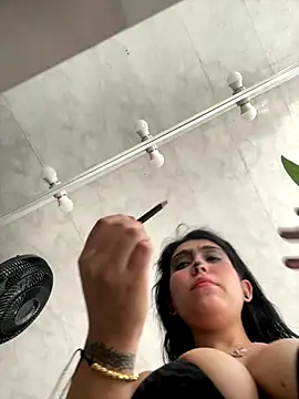 emma  cute   online show from 10.10.25