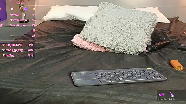 Lilith Zen online show from 01.26.25