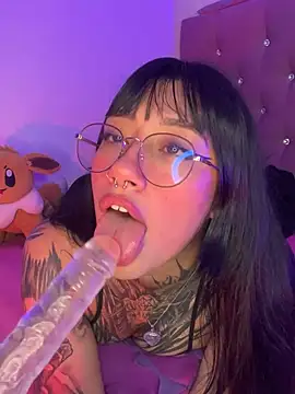 Snapshot of Akari1_Mischief chatting on 03.15.25 Akari1 Mischief online show from 03.15.25