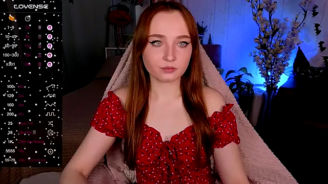 Emma Chery online show from 10.30.25