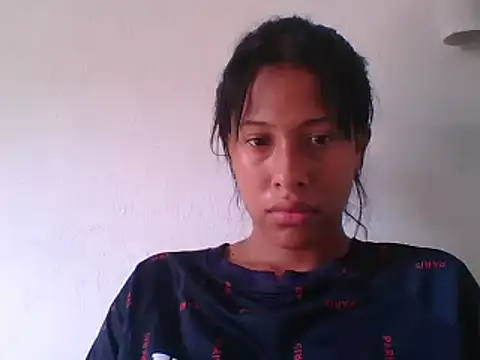 Snapshot of Kitra_New chatting on 12.29.24 Kitra New online show from 12.29.24