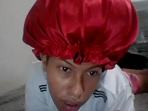 Snapshot of Kitra_New chatting on 02.20.25 Kitra New online show from 02.20.25