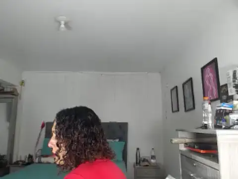 Snapshot of Corina_hot chatting on 01.03.25 Corina hot online show from 01.03.25