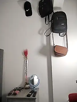 Snapshot of Corina_hot chatting on 03.09.25 Corina hot online show from 03.09.25