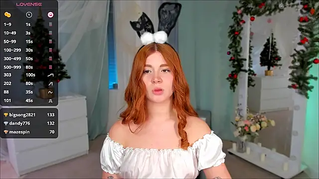 Freckle Diyana online show from 12.30.24