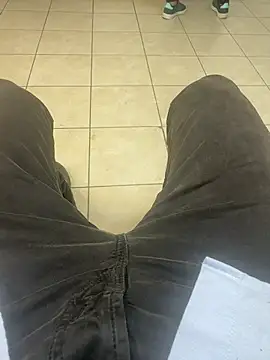 Snapshot of hotisraeli chatting on 03.04.25 hotisraeli online show from 03.04.25