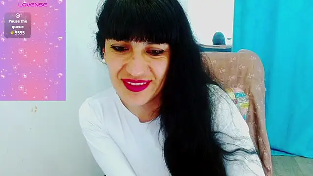 Snapshot of cristina_connor chatting on 09.09.25 cristina connor online show from 09.09.25