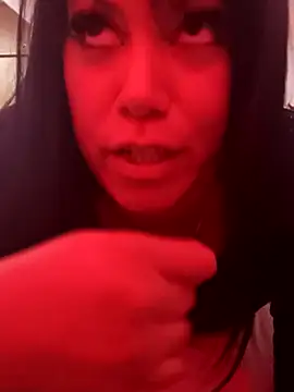 Snapshot of daaibaby1 chatting on 11.25.25 daaibaby1 online show from 11.25.25