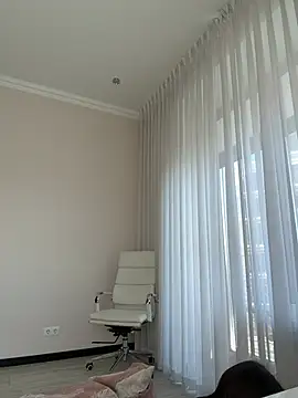 Hott Lolla online show from 02.25.25