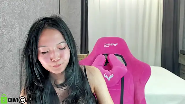 Snapshot of ailey_chao chatting on 01.12.25 ailey chao online show from 01.12.25