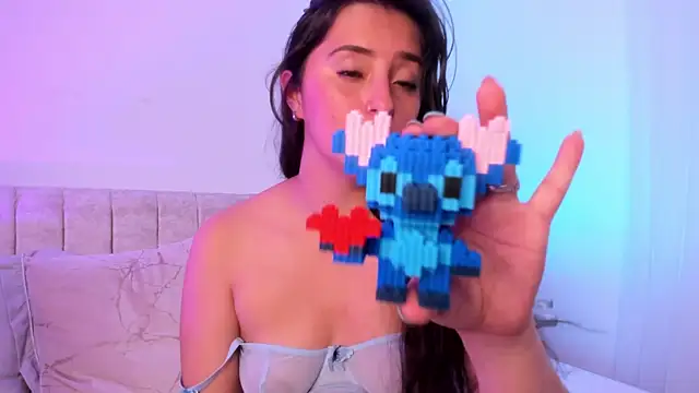 Kathia Morelli online show from 02.10.25