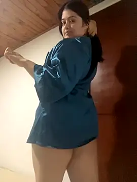 Snapshot of Stephania_18 chatting on 09.18.25 Stephania 18 online show from 09.18.25