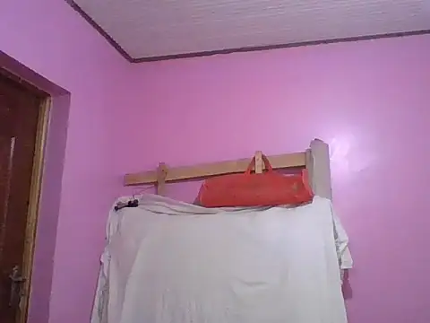 Snapshot of Tonedom chatting on 10.16.25 Tonedom online show from 10.16.25