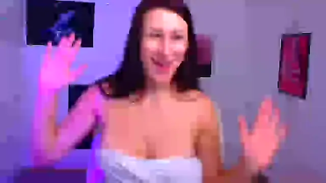 Loren Moa online show from 12.21.24