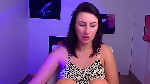 Loren Moa online show from 01.26.25