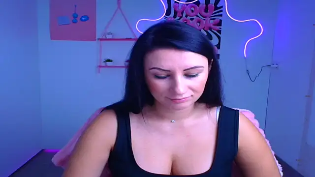 Loren Moa online show from 10.20.25