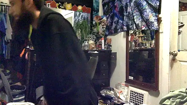 Snapshot of Robriguezxxx chatting on 01.14.25 Robriguezxxx online show from 01.14.25