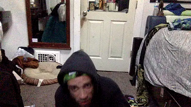 Snapshot of Robriguezxxx chatting on 01.20.25 Robriguezxxx online show from 01.20.25