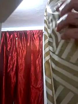 Snapshot of Robriguezxxx chatting on 03.12.25 Robriguezxxx online show from 03.12.25