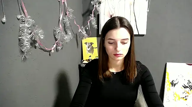 lady olivia  online show from 12.13.24