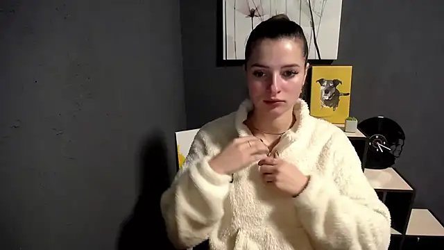 lady olivia  online show from 11.12.25