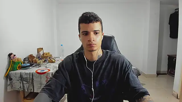 Snapshot of Balo_lovers chatting on 01.13.25 Balo lovers online show from 01.13.25