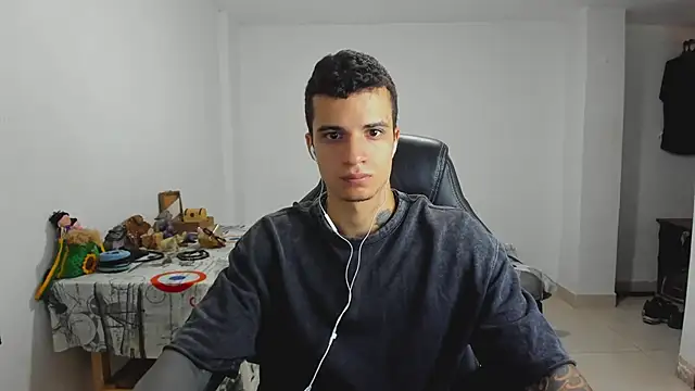 Snapshot of Balo_lovers chatting on 01.14.25 Balo lovers online show from 01.14.25