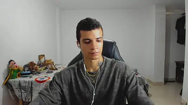 Snapshot of Balo_lovers chatting on 01.21.25 Balo lovers online show from 01.21.25