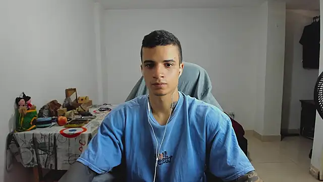 Snapshot of Balo_lovers chatting on 01.26.25 Balo lovers online show from 01.26.25