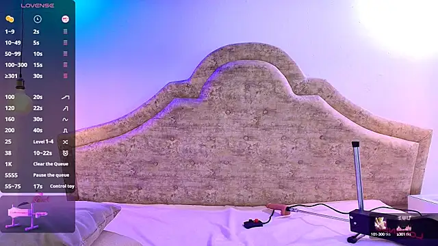 Victoria Adams14 online show from 03.08.25