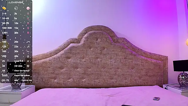 Victoria Adams14 online show from 03.20.25