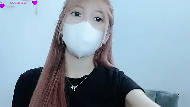 tanhxiu online show from 02.14.25