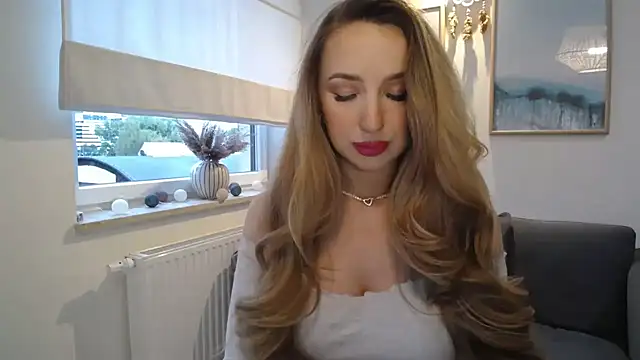 JulietteDiamond online show from 09.22.25