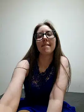 Snapshot of Sarah459 chatting on 03.10.25 Sarah459 online show from 03.10.25