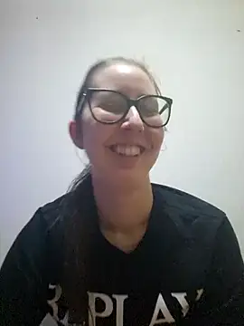 Snapshot of Sarah459 chatting on 09.25.25 Sarah459 online show from 09.25.25