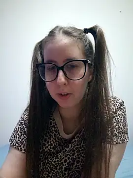 Snapshot of Sarah459 chatting on 11.04.25 Sarah459 online show from 11.04.25