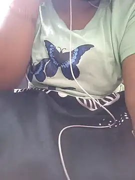 Snapshot of Aishu-tamil09 chatting on 12.09.24 Aishu-tamil09 online show from 12.09.24