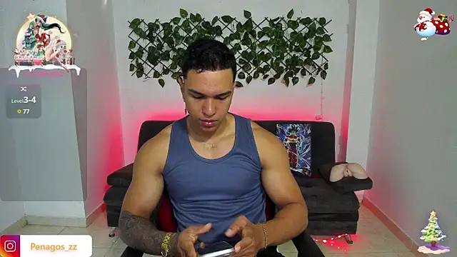 Snapshot of Taylor_John chatting on 12.20.24 Taylor John online show from 12.20.24