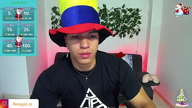 Snapshot of Taylor_John chatting on 12.28.24 Taylor John online show from 12.28.24