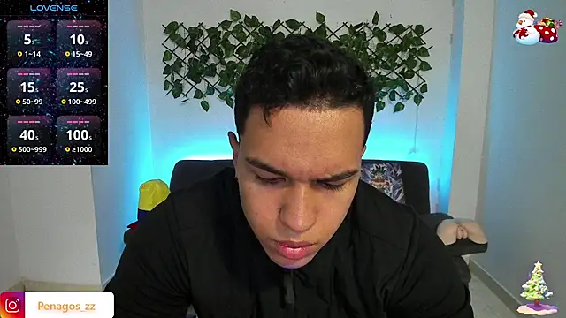 Snapshot of Taylor_John chatting on 01.02.25 Taylor John online show from 01.02.25