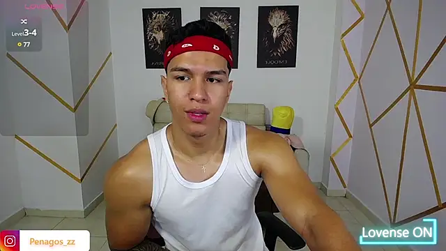 Snapshot of Taylor_John chatting on 02.07.25 Taylor John online show from 02.07.25