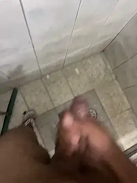 Snapshot of gomespauz chatting on 01.07.25 gomespauz online show from 01.07.25